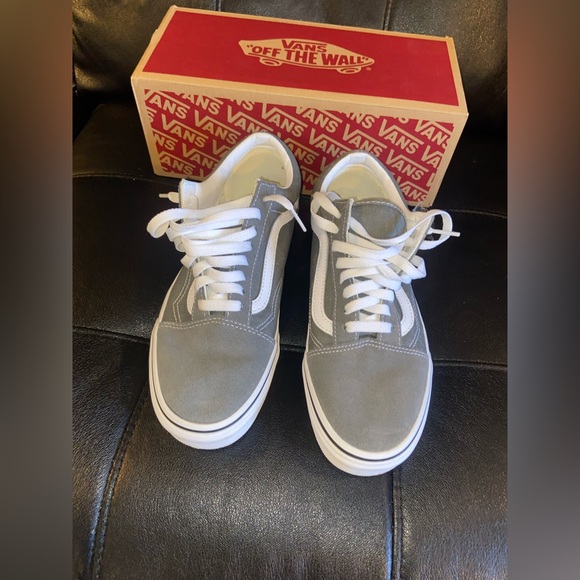 Men’s gray vans 8.5 - Picture 1 of 3